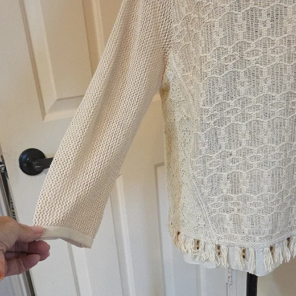 Chico's Boho Style Cream Lace Blouse with Fringe And Lace - Picture 4 of 12